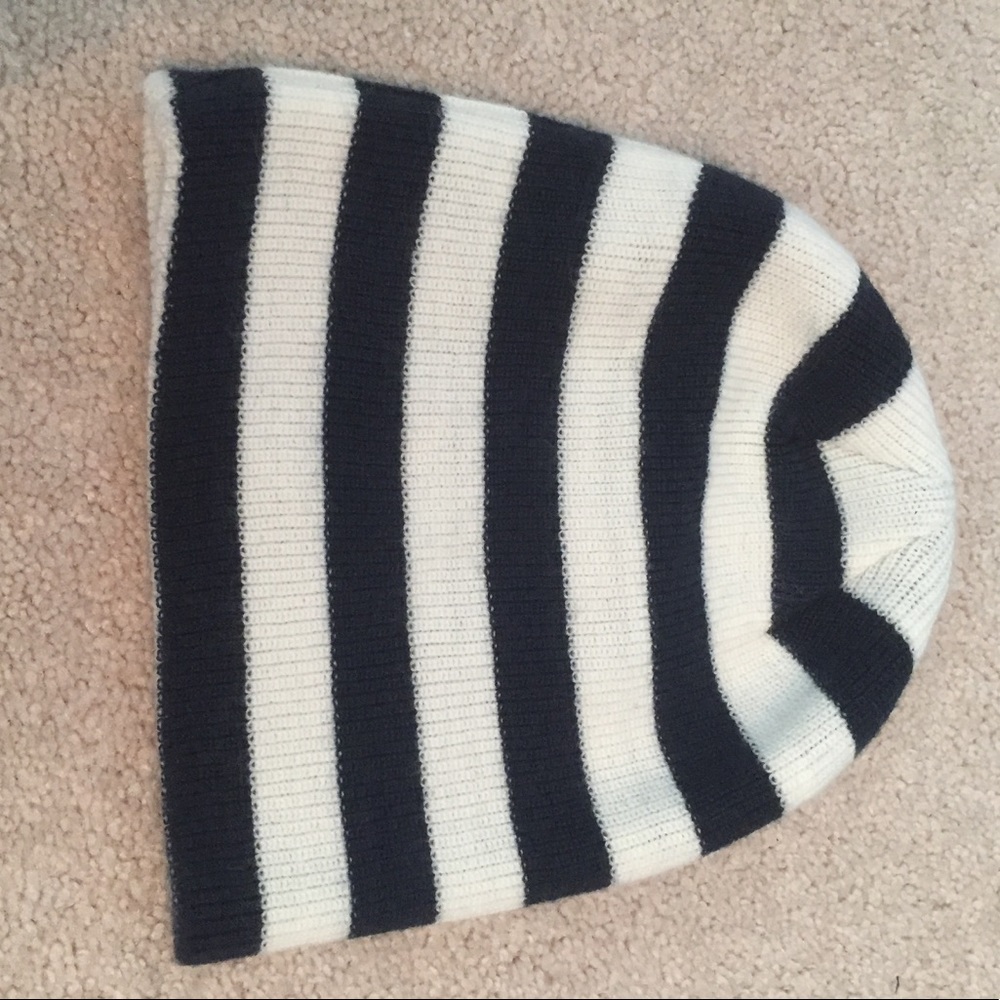 Unisex beanie by American Eagle
